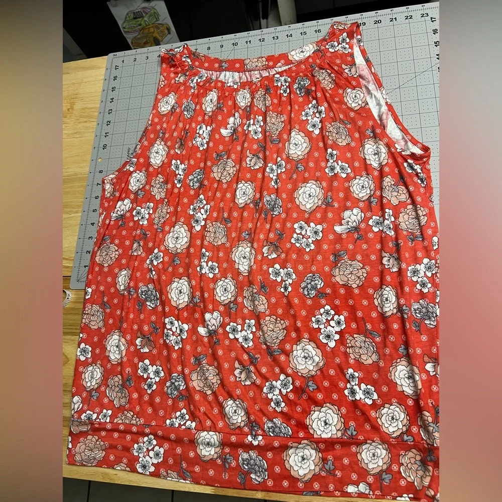 LOFT Vibrant Coral Sleeveless Floral Top Sz xl Ptp 25 - Picture 1 of 5